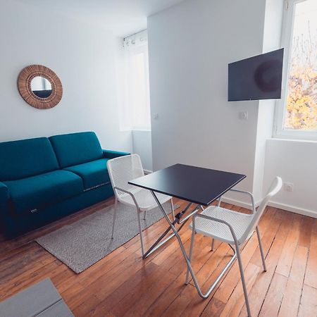 Large Studio Lumineux Et Neuf, Parking Gratuit Châteauroux 외부 사진
